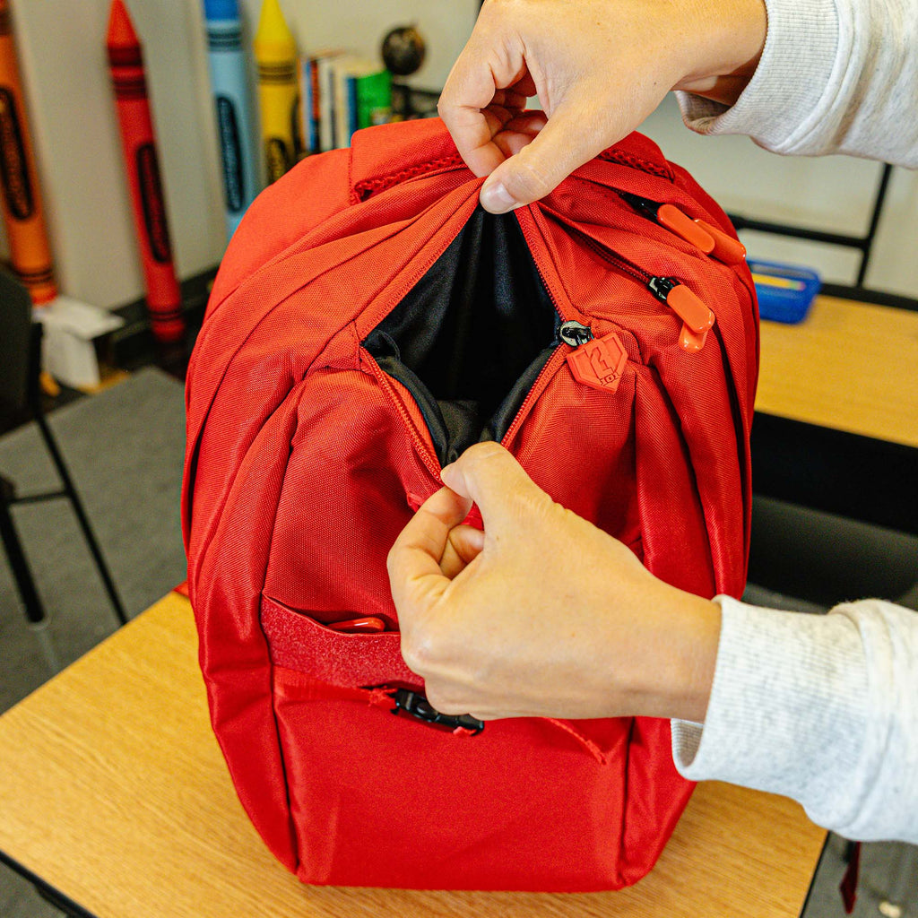 SZN 2 Backpack - Red