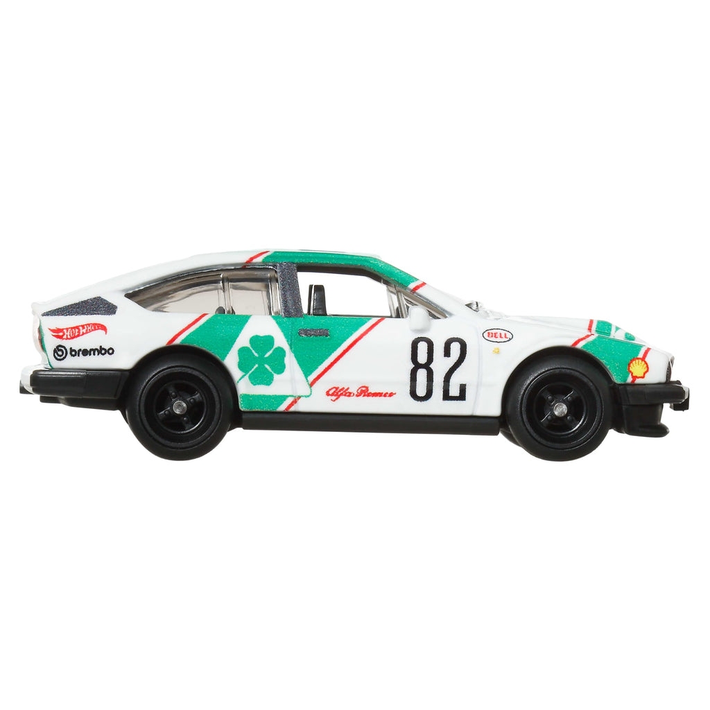 Hot Wheels Boulevard Vehicle Alfa Romeo GTV6 3.0