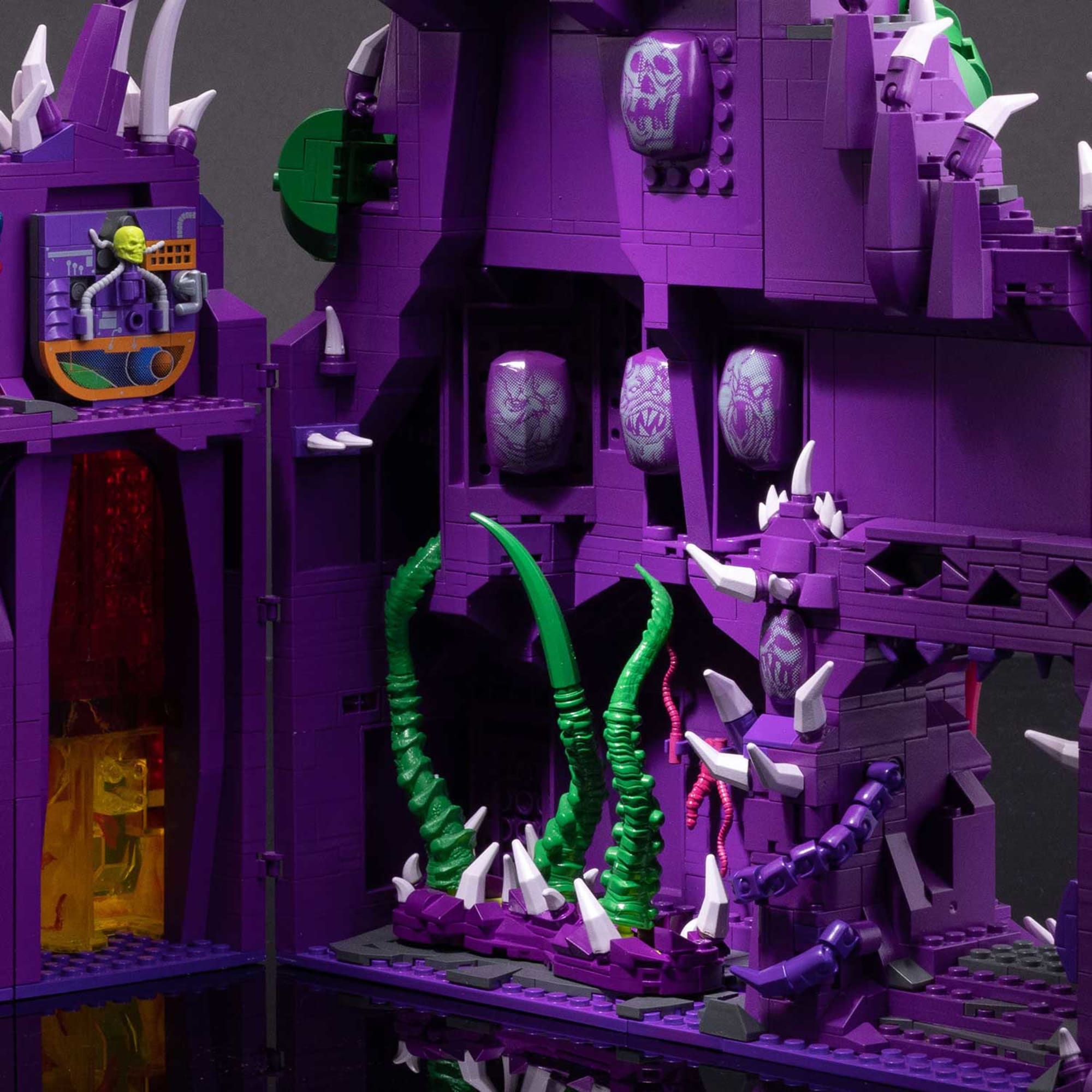 MEGA Masters of the Universe Snake Mountain